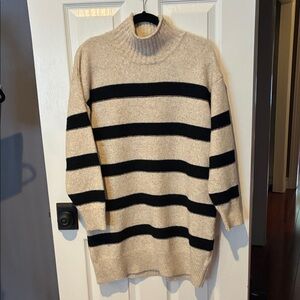Line and Dot sweater dress. Women’s size small.